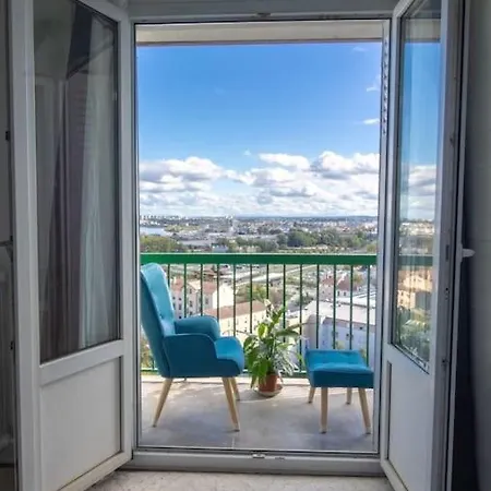 Renovated 2-Bed Apartment 2 Min From Lyon Oullins Exterior photo