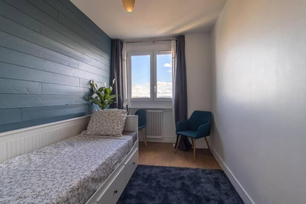 Renovated 2-bed 2 Min From Lyon * Oullins