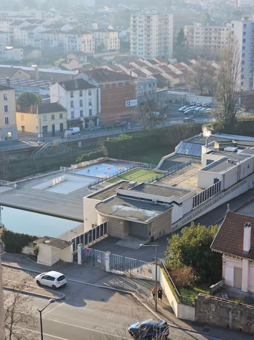Renovated 2-bed 2 Min From Lyon Oullins